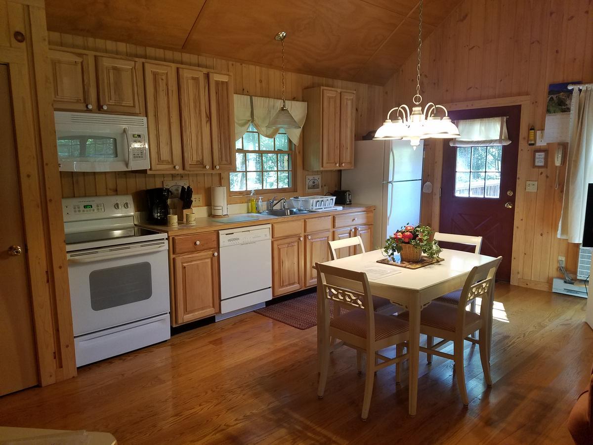 Autumn Ridge Cottages Lexington Exterior foto